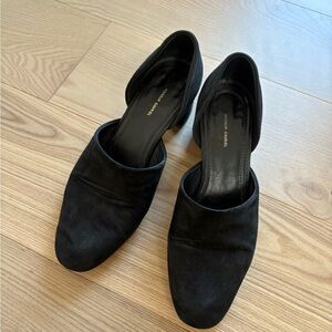 Mansur Gavriel - black Italian suede leather d’orsay pumps 1.75” heels 36/6